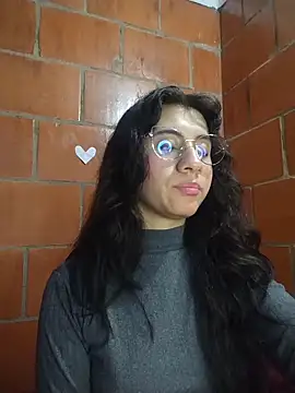 Amanda_x1 라이브 XXX 채팅