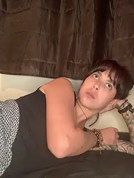 ninapellegrini17 Show Webcam