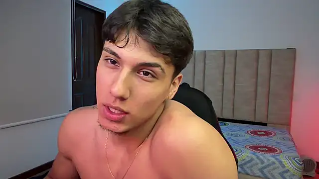 CHRIS_MORGAN1's Live XXX Chat