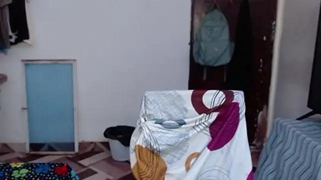 XXX chat uživo modela katteyes_20