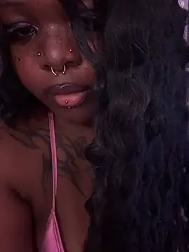Nyla_xox Chat XXX in diretta