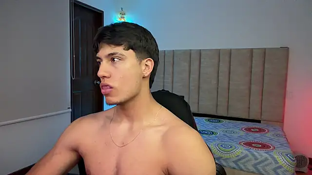 CHRIS_MORGAN1 Live XXX-Chat