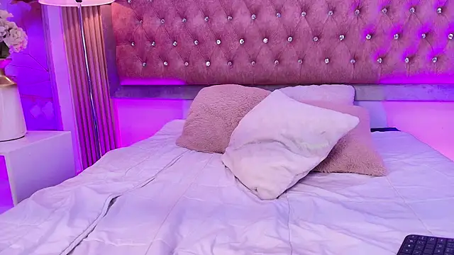 Andy_Leex Adlı Modelin Canlı XXX Sohbeti