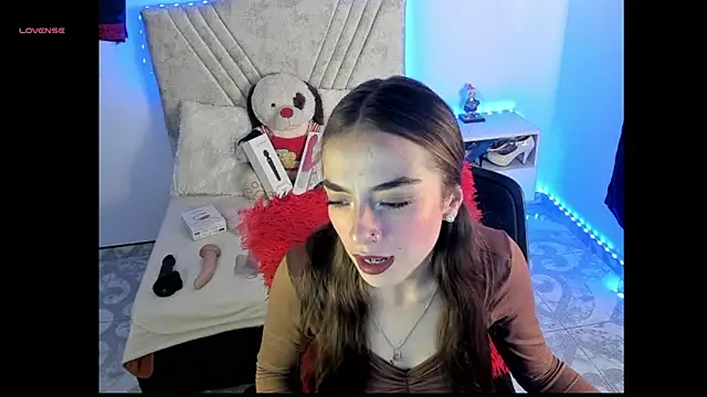 Chat +18 de Mia_Victoria22 ao vivo
