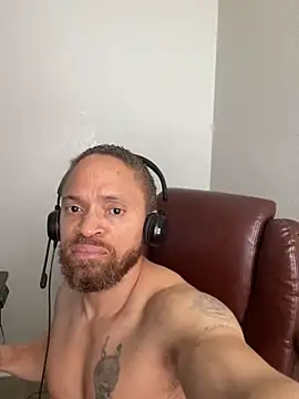 Chat XXX en directo de Fathero1time