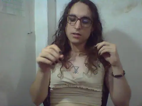 Show modela LaCuerva na web-kameri