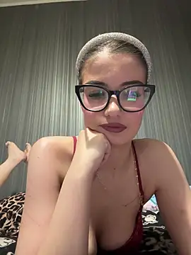 Онлайн чат XXX SirenLisa69