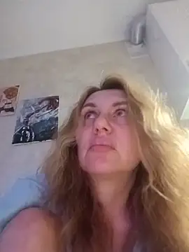 Živý XXX chat NotForAlll