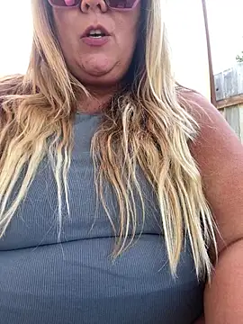 JESS_LOVES' Live XXX Chat