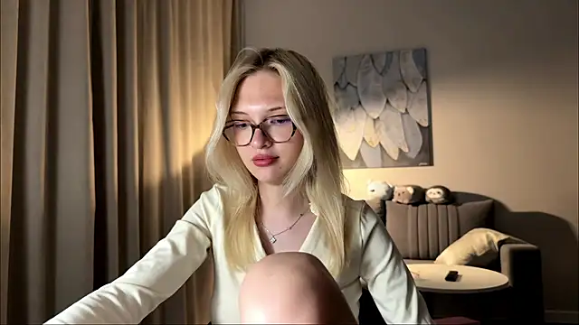 EvelineMolima 现场XXX聊天