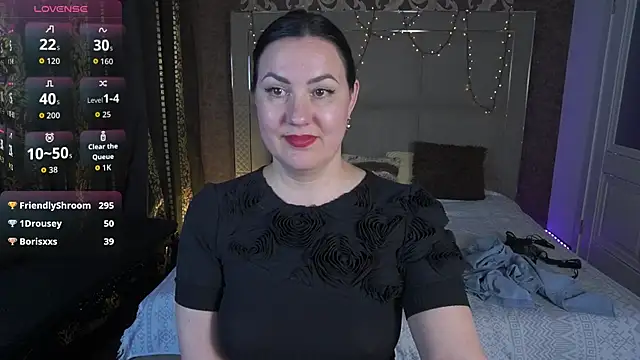 VelvetLuckn Live XXX chat