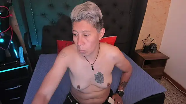 Kali_Panther Adlı Modelin Canlı XXX Sohbeti