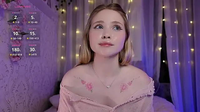Chat XXX en directo de Luni_Lu