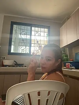 Natigoonzalez's Webcam Show