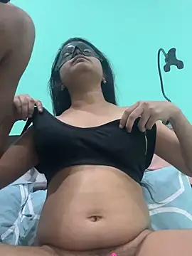 Alexa_TeluguQueenのライブXXXチャット