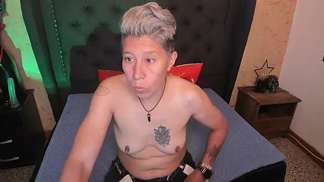 Chat +18 de Kali_Panther ao vivo