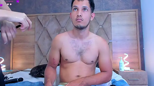 Živý XXX chat EimyAndMaxi
