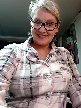 irinamaux's Live XXX Chat