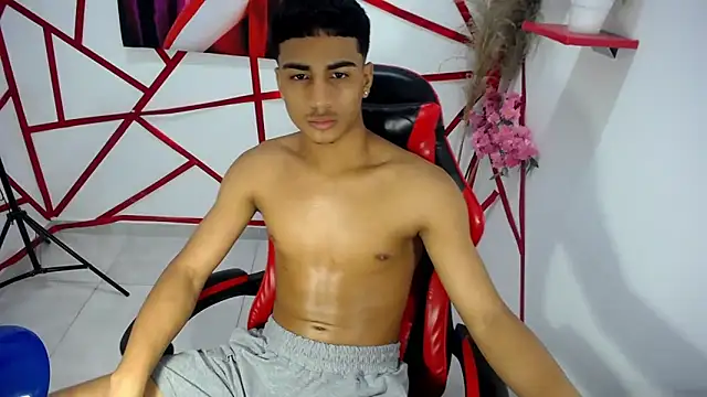 oliver-parker Webcam Show