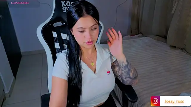 Victoryyy_ élő XXX-chatje