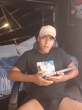 CamiloOliveran Webbikameraesitys