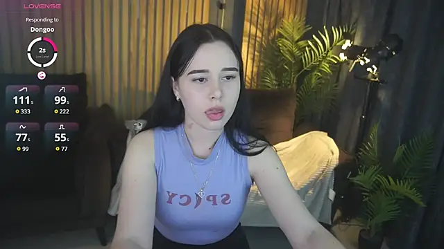 TorrySrar live XXX chat