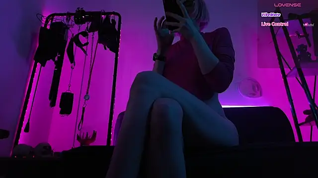 Živá chatovací místnost CyberXGoddess