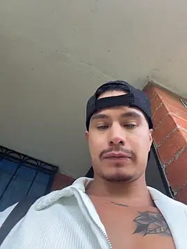 DominickVegas: απευθείας συνομιλία ΧΧΧ