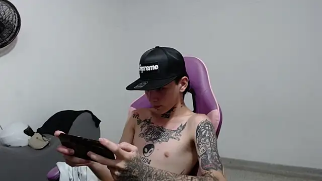 StraightBoy_Nick webkamerás műsora