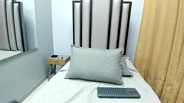 Smith-2003 – webcam-show
