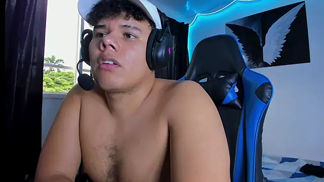 michael_iron Webcamshow