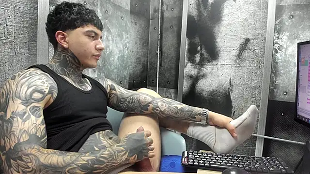 Gury_tattoo's Live XXX Chat