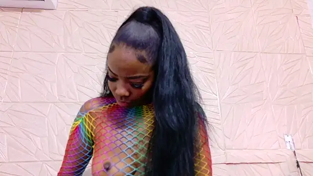 Chat +18 de nina_bae ao vivo