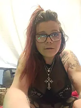 Chatroom XXX en direct de FelicityFreeze69
