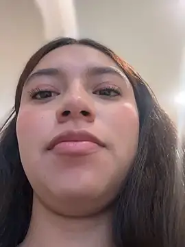 XXX chat uživo modela CocoaGigiMuse