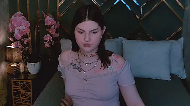 Chat +18 de IvySimmons ao vivo