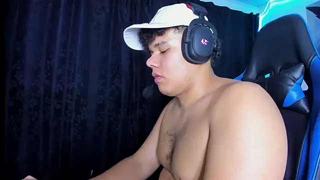 michael_iron – webcam-show