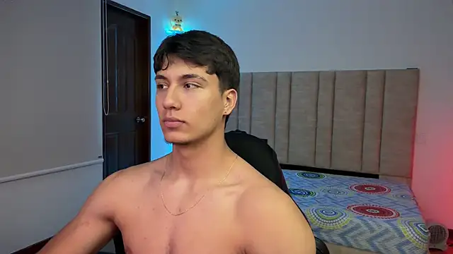 Chat XXX en directo de CHRIS_MORGAN1