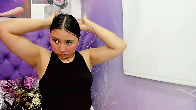 baby_sofia7's Live XXX Chat