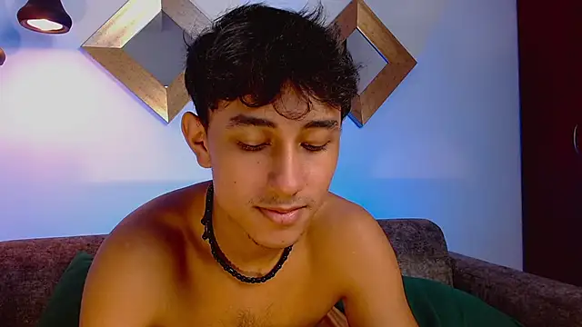 Vezzx Live XXX Chat