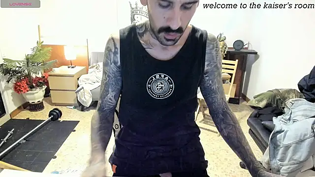 kaiser679_ Pertunjukan Webcam