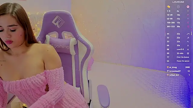 Chat +18 de Naomilaurent ao vivo