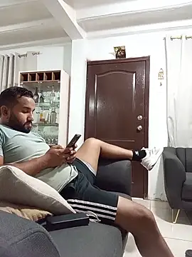 Chat XXX ao vivo de Papito_19z