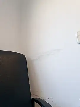 Chatroom XXX en direct de Luianna
