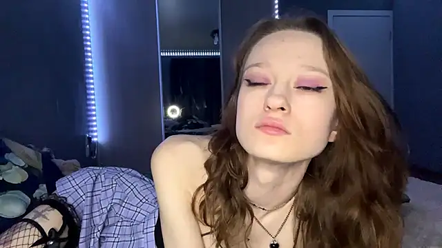 Chat +18 de HousedMud ao vivo