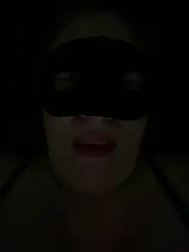 lulupiecitosamor's Webcam Show