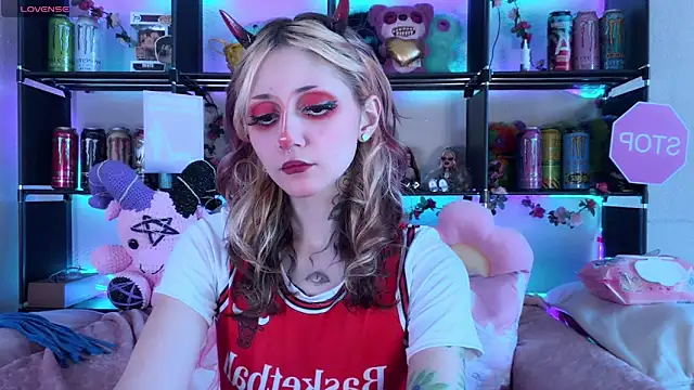 _Devill_Baby's Live XXX Chat