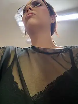 Veravantemp Adlı Modelin Canlı XXX Sohbeti