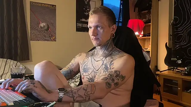 paulvelvet webcam show