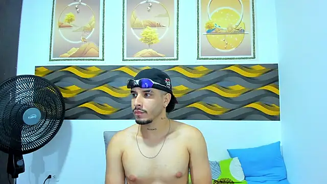 Leon_Hotx's Live XXX Chat